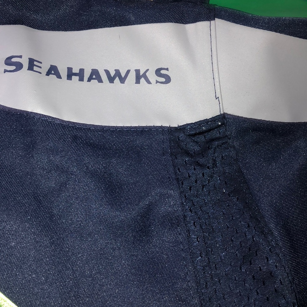 Seattle Seahawks Ricky waters - Picture 3 of 4